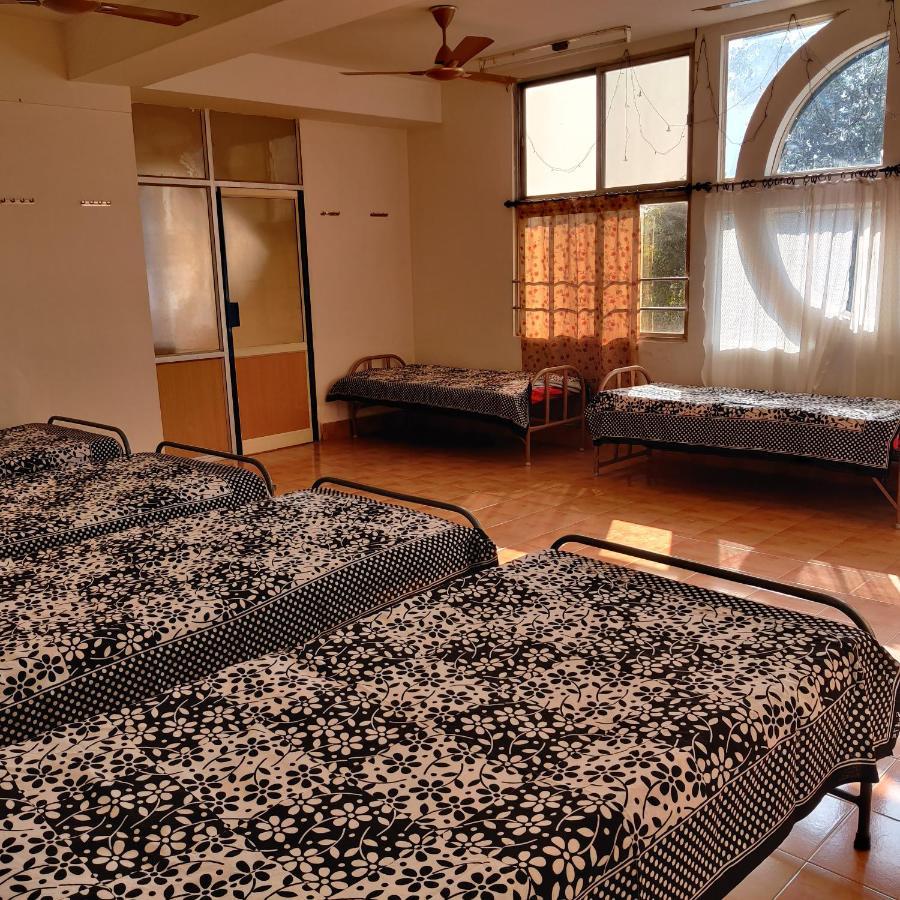 Bedspace Living 乌杜皮 外观 照片