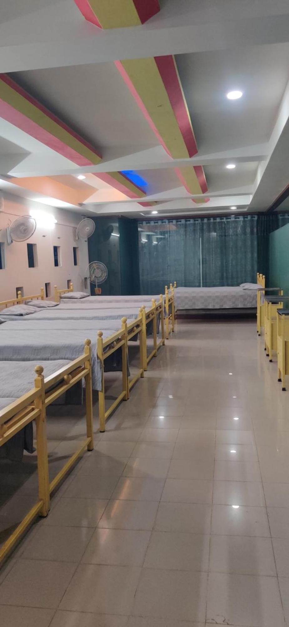 Bedspace Living 乌杜皮 外观 照片
